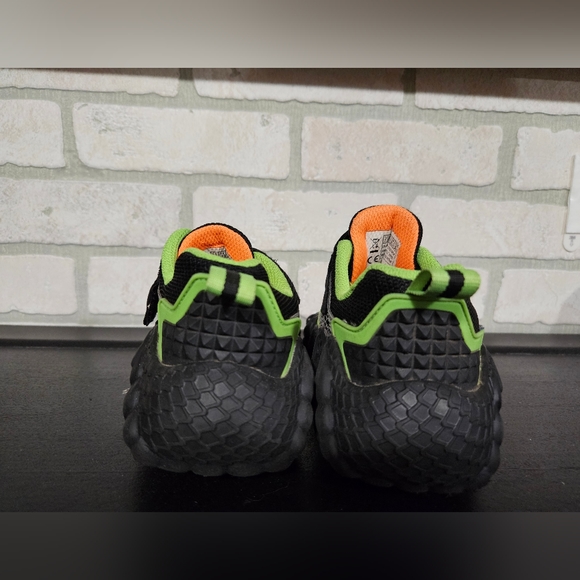 Sketchers Skechosaurus Light Up Running Shoes- Boys - Picture 6 of 10